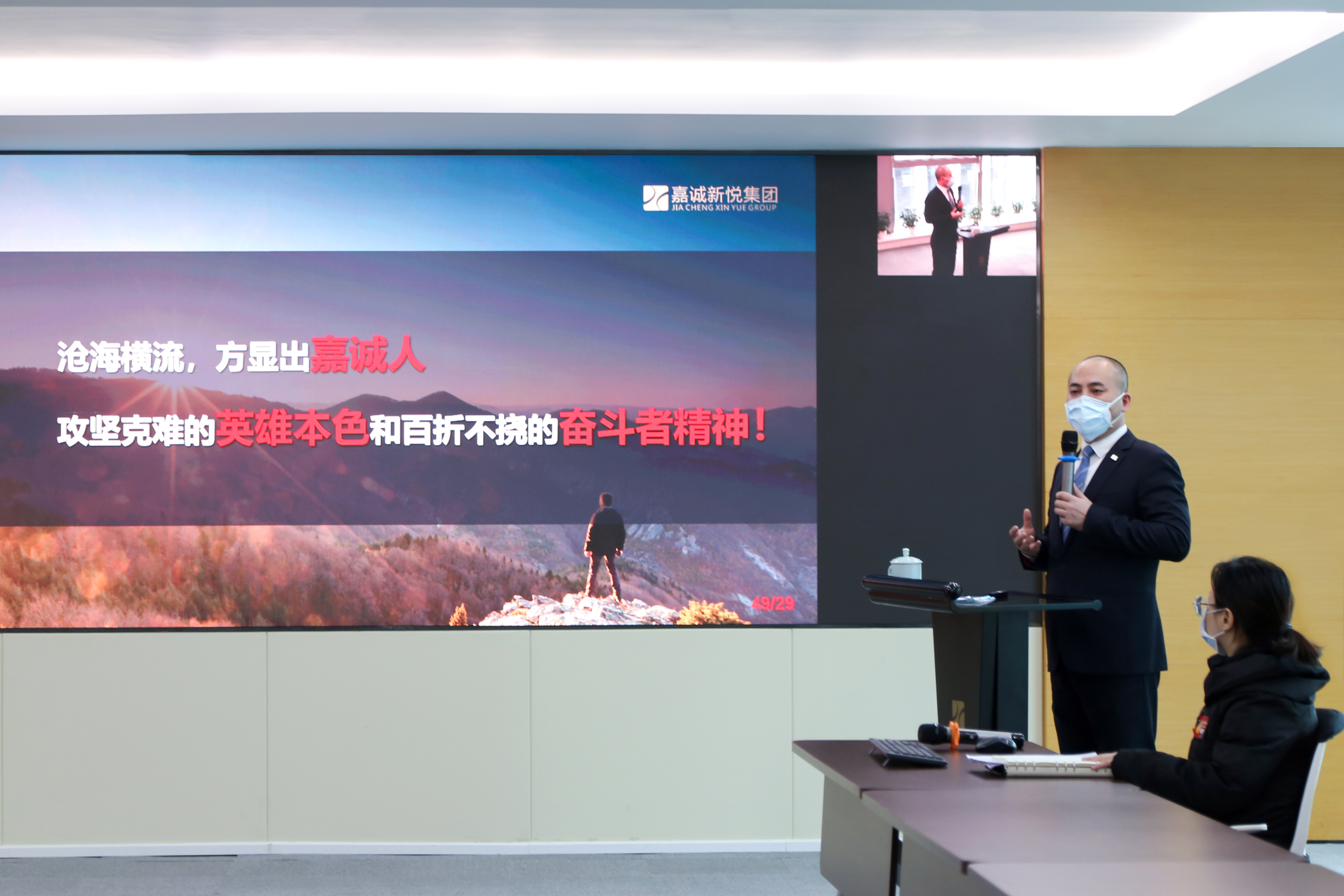 e9bb7ce1d82158855c2df2f1d5cf2c9