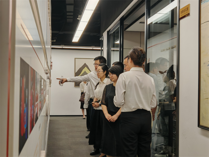 新闻 (6) 新闻 (6)