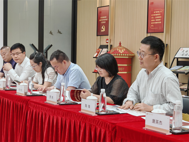 新闻 (5) 新闻 (5)